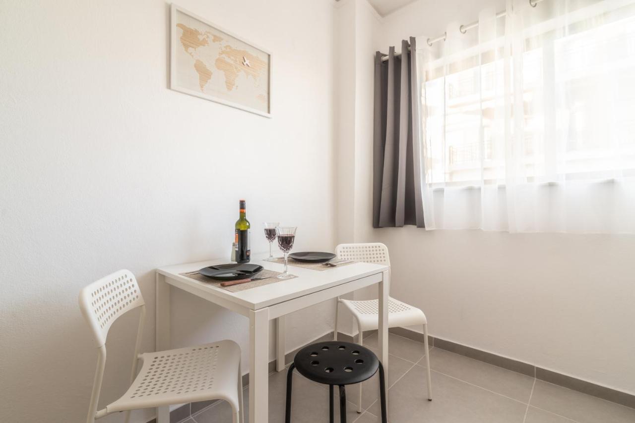 Envite Apartment In City Center イラクリオン エクステリア 写真