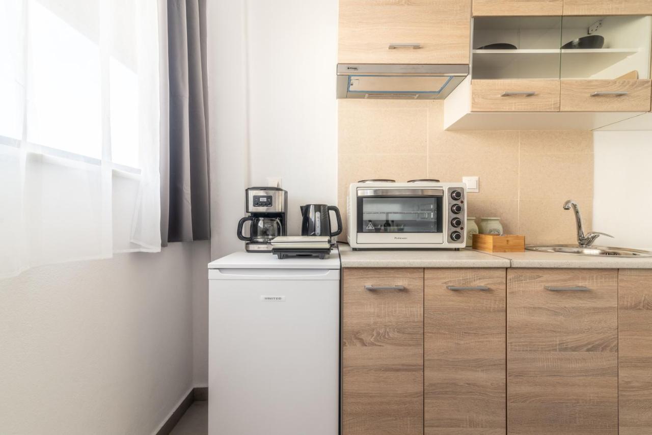Envite Apartment In City Center イラクリオン エクステリア 写真